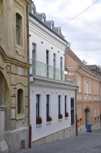 Foto da galeria de Centrál Vendégház Székesfehérvár em Székesfehérvár