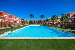 The swimming pool at or close to Home FTV, by Comfortable Luxury