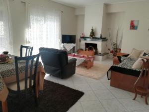 Posezení v ubytování 2nd Floor Apartment In Volos