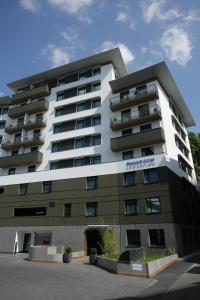 Gallery image of Residhotel Lyon Lamartine in Tassin-la-Demi-Lune