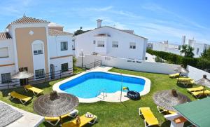 Basen w obiekcie Luna de Nerja lub w pobliżu