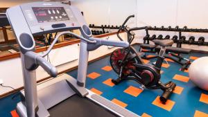 Centrum fitness w obiekcie Qubus Hotel Głogów