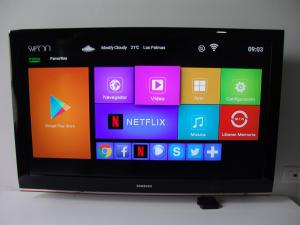 A television and/or entertainment centre at TABLERO 302, MAGNIFICO Apto 6 pax cerca PLAYA INGLES