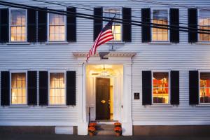 Foto dalla galleria di Harbor Light Inn a Marblehead