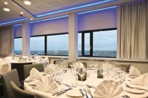 Veitingastaður eða matsölustaður á Radisson Blu Hotel, Hasselt