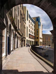 Фотография из галереи Radisson Collection Hotel, Royal Mile Edinburgh в Эдинбурге