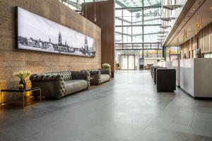 Area tempat duduk di Radisson Blu Hotel Köln