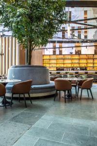 Posezení v ubytování Radisson Blu Hotel Köln