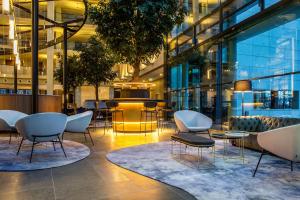 Area tempat duduk di Radisson Blu Hotel Köln