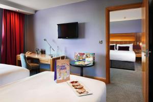 Radisson Blu Hotel, Athlone 객실 침대