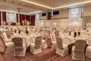 Foto de la galería de Radisson BLU Hotel & Spa, Little Island Cork en Cork
