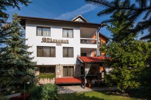 Photo de la galerie de l'établissement Boutique Guest House IKONOMOV, à Bansko