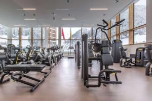 Фітнес-центр і / або тренажери в Radisson Blu Hotel Reussen, Andermatt