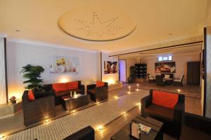 Khu vực ghế ngồi tại Tebriz Hotel Nakhchivan