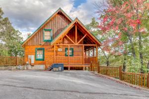Gallery image of Treehouse in Pigeon Forge