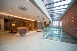 Bazén v ubytování Hotel Laghetto Estação nebo v jeho okolí