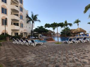 Gallery image of Costa Bonita Condominiums & Beach Resort - Primer planta in Mazatlán