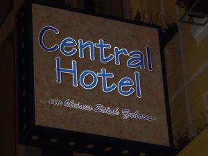 Certifikát, hodnocení, plakát nebo jiný dokument vystavený v ubytování Central Hotel