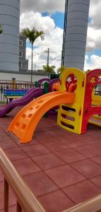 Plaza Fraga Maia tesisinde çocuk oyun alanı