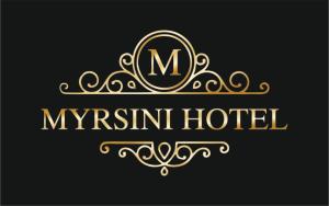 ein Luxushotel-Logo mit Buchstabe m und Krone in der Unterkunft Hotel Myrsini in Kirchentellinsfurt