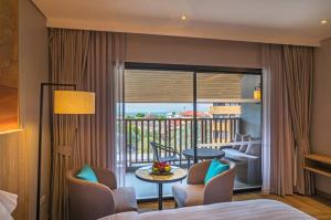 Кровать или кровати в номере Holiday Inn Resort Krabi Ao Nang Beach by IHG