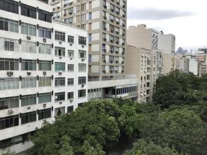 Gallery image of LGBT Friendly - Quarto em Ipanema Posto 9 - Casa de Vitor e Carlos in Rio de Janeiro