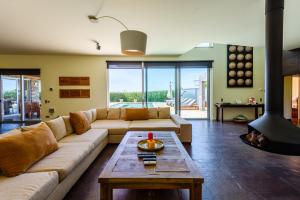 منطقة جلوس في Ferragudo Premium Villa - heatable pool & river views