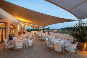 
Een restaurant of ander eetgelegenheid bij Vivosa Apulia Resort
