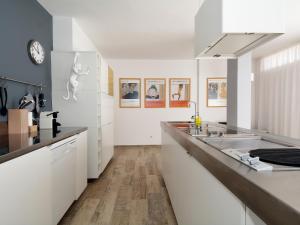 Kuchnia lub aneks kuchenny w obiekcie Luxe Penthouse Casa Atlantica Morro Jable Sea Views By PVL