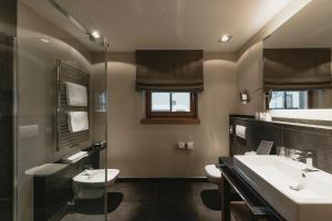 Baðherbergi á Eco & Wellness Boutique Hotel Sonne