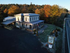 Photo de la galerie de l'établissement Mill Pond Inn, à Jefferson