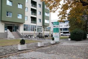 Budova, kde se hotel nachází