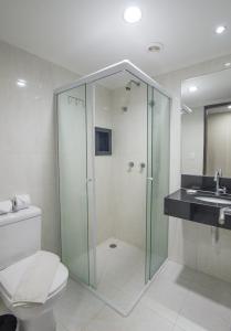 A bathroom at Hotel Guarumar