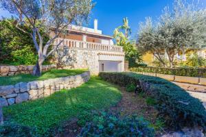 Vonkajšia záhrada v ubytovaní Villa Ca S'Anglès