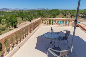 A balcony or terrace at Finca Caseta Son Morro