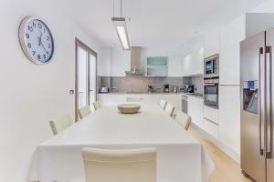 Kuchyň nebo kuchyňský kout v ubytování Apartment Ca Na Xisca I