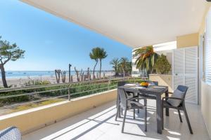 Gallery image of YupiHome Vista Al Mar Apartment in Alcudia