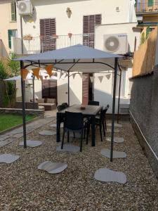 Um pátio ou outra área exterior em Scala Family Home