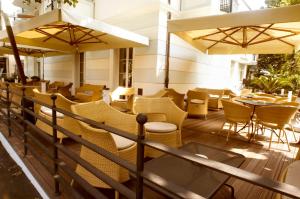 A seating area at Accademia Hotel