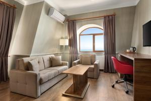 Gallery image of Ramada by Wyndham Van in Van