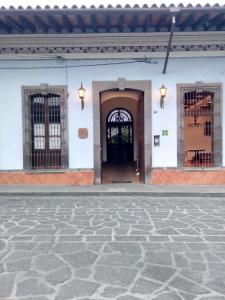 Majutusasutuse Meson del Alferez Coatepec fassaad või sissepääs