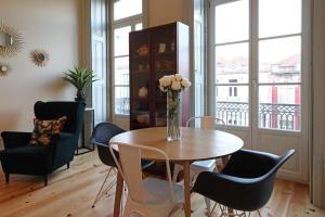Posezení v ubytování FLH Porto Trendy Flat