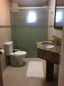 A bathroom at Pousada dos Pinheirais