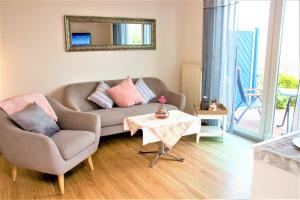 Gallery image of Ferienwohnungen Haus Inselblick mi in Göhren +16 photos