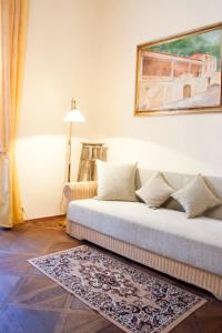 Postel nebo postele na pokoji v ubytování Hotel U Zlateho jelena