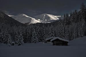 Drei Sonnen Landhaus Reihan v zime