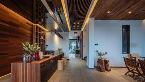 Φωτογραφία από το άλμπουμ του Ting Jian Empty Yard Pastoral Design Residential Dali Shop σε Νταλί