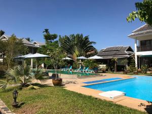 
The swimming pool at or near Villa Colina Khao Lak - Adults Only
