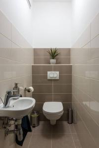 Koupelna v ubytování Interior Eyecandy With Private Terrace