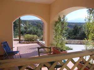 Fotografia z galérie ubytovania Marilena Apartment Olive Tree v destinácii Gavalochori